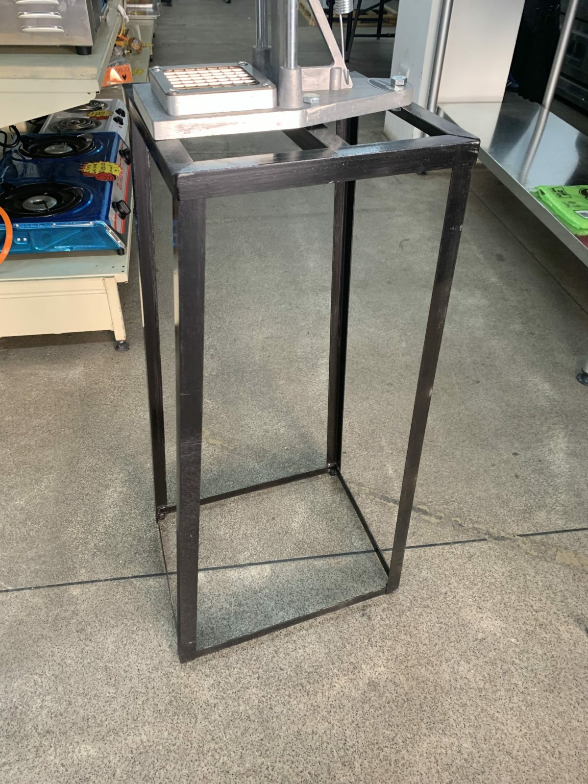 Chip Cutter Stand Medium 6 Chip Cutter Stand Medium - Image 6